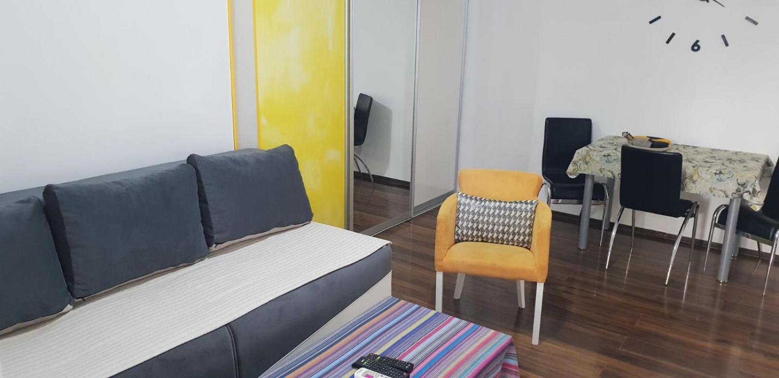 Yellow apartment, central Podgorica Esterno foto